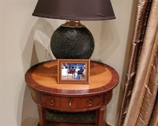 Ebanista Toscana Night Stand (29x24x29)