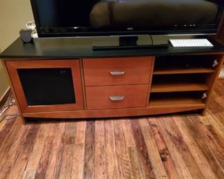 TV/Entertainment Console
