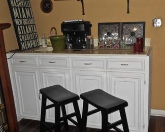BARSTOOLS PLUS