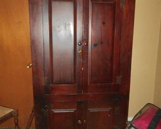 ARMOIRE