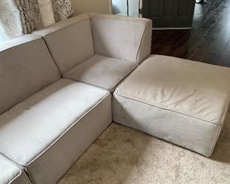 Pottery Barn Riley Super Sectional Sofa/Couch Contemporary  	27x127x32in HxWxD
