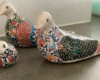 Turkish Ceramic Pigeon Selcuk Cini #1		
Turkish Ceramic Pigeon Selcuk Cini #2	