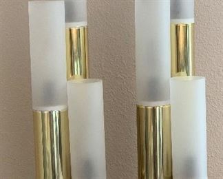 3-Tier Gold Chrome Tubular Pipe Lamp #1	40x8x9in	HxWxD
3-Tier Gold Chrome Tubular Pipe Lamp #2	40x8x9in	HxWxD