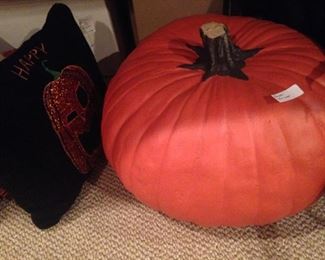 Pumpkin and Halloween pillow