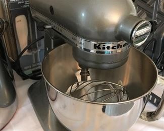 Kitchen Aid Artesan Stand Mixer