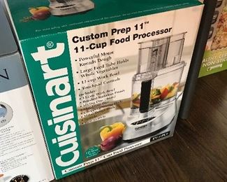 Cuisinart Food Processor NIB