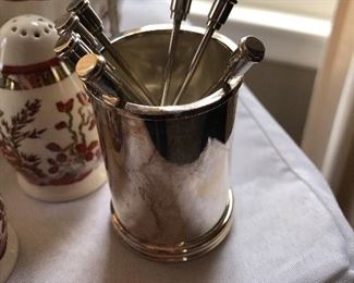 Oohhhh! Fancy Toothpicks with Holder