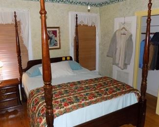4 post bed Queen bed...queen mattress set...vintage king size bed spread