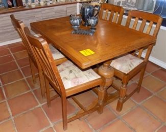 small drawleaf dining table with 4 chairs