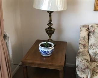 Side table with (pair) of Stiffel lamps.