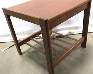 Mid Century Modern Wooden Side Table
