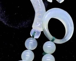 Exquisite Dragon Clasp Jade Bead Necklace

