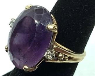 14k Gold cocktail Ring W Amethyst
