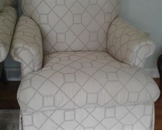 Pearson side chair-quality, pristine condition, designer model with extremely pricey original cost-but available for a fraction of that!