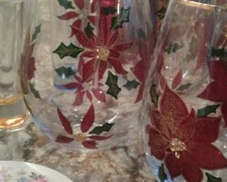 unusual Christmas glassware