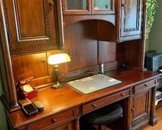 PRE-SALE: Thomasville executive desk, with top. Statement piece! $999.99