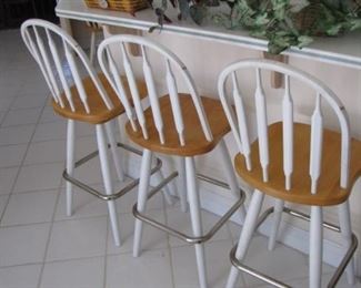 3 bar stools 