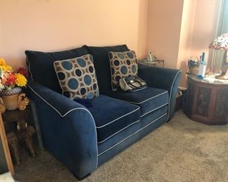 Like new navy blue sofa & love seat