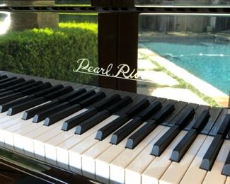 Pearl River Baby Grand Piano in Ebony Black with Bluetooth by QRS & Pianostream App Play feature. 