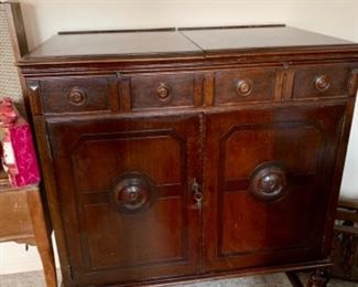 Antique Victoria storage cabinet