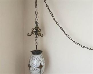 Hanging Lamp. https://s3-us-west-2.amazonaws.com/ct-store-auction-production/images/177/27507_1579553245/01579565389000.jpg