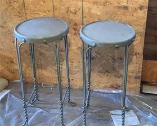 Ice cream parlor stools.  https://s3-us-west-2.amazonaws.com/ct-store-auction-production/images/177/27507_1579537066/01579565335000.jpg