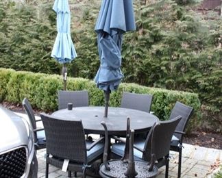 Patio furniture table & chairs