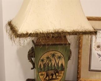 Elephant lamp