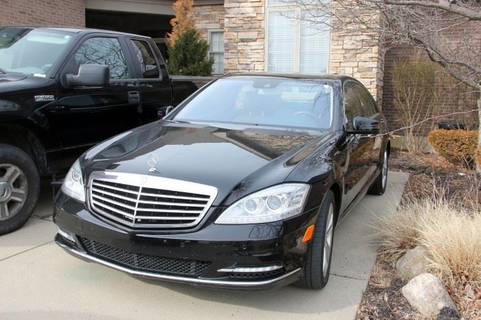 2010 Mercedes S550 Sedan, 135,000 mi. Runs Great!