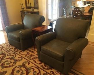 Leather recliners, mint condition