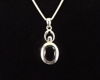 .925 Sterling Silver Oval Cut Garnet Pendant Necklace
