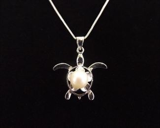 .925 Sterling Silver Cultured Pearl Turtle Pendant Necklace
