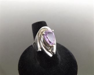 .925 Sterling Silver Pear Cut Amethyst Ring Size 6.5
