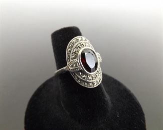 .925 Sterling Silver Art Nouveau Oval Cut Garnet Ring Size 7
