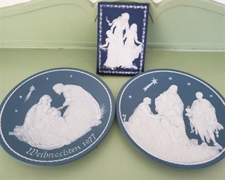 Vintage Villroy & Boch Mettlach Co. Plates & Plaque https://ctbids.com/#!/description/share/320293