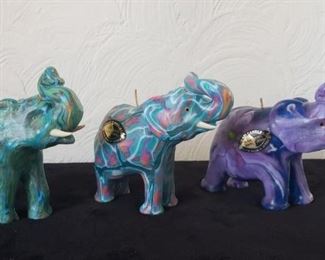 Swazi Elephant Candles https://ctbids.com/#!/description/share/317657