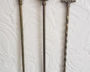 Brass Toasting Forks https://ctbids.com/#!/description/share/319645