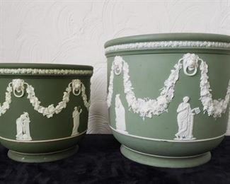 Wedgwood Pots https://ctbids.com/#!/description/share/319696