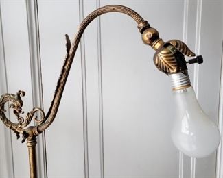 Heavy Vintage/Antique Floor Lamp https://ctbids.com/#!/description/share/322193