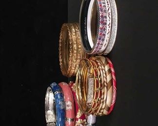 Set Of 24 Mix Lot Costume Jewelry Bangle Bracelets