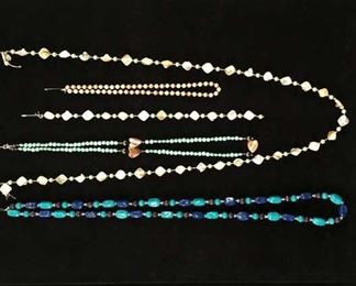 Set Of 5 Mix Lot Costume Jewelry Necklaces