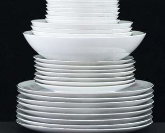 Set Of 29 Coventry Fine China Floral Lace Pattern