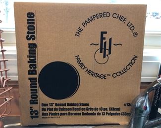 Pampered Chef 13” baking stone