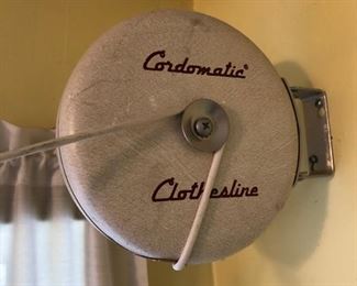 Vintage clothes line