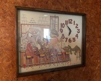 Cute bar clock