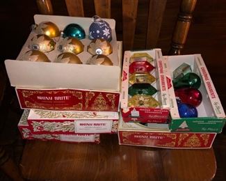 Vintage ornaments.....