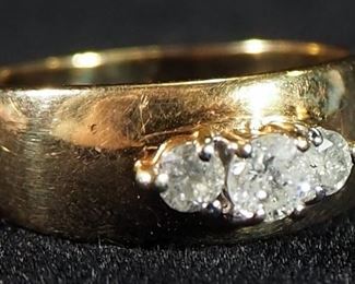 Diamond Solitaire Ring, Diamond Is Round Brilliant Cut, 0.42 Carat, VS1-VS2 Clarity And I-J Color, Band Is 14K Yellow Gold 2.3 DWT, Size 7 1/2, With Appraisal