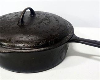 Griswold Cast Iron No. 8 3" Deep Skillet With No. 8 Self Basting Cover