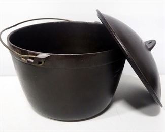 Antique Cast Iron Pot, 9.75" Dia x 6.25" High, With Lid And Bail
