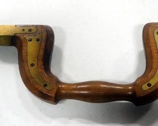 Antique 1800s Wood Brace And Bit With Brass Side Plates, Medallions Marked "James Bee" And "Henry Brown"